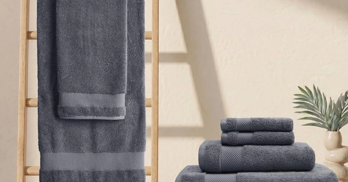 Hero image for how-to-wash-bath-towels